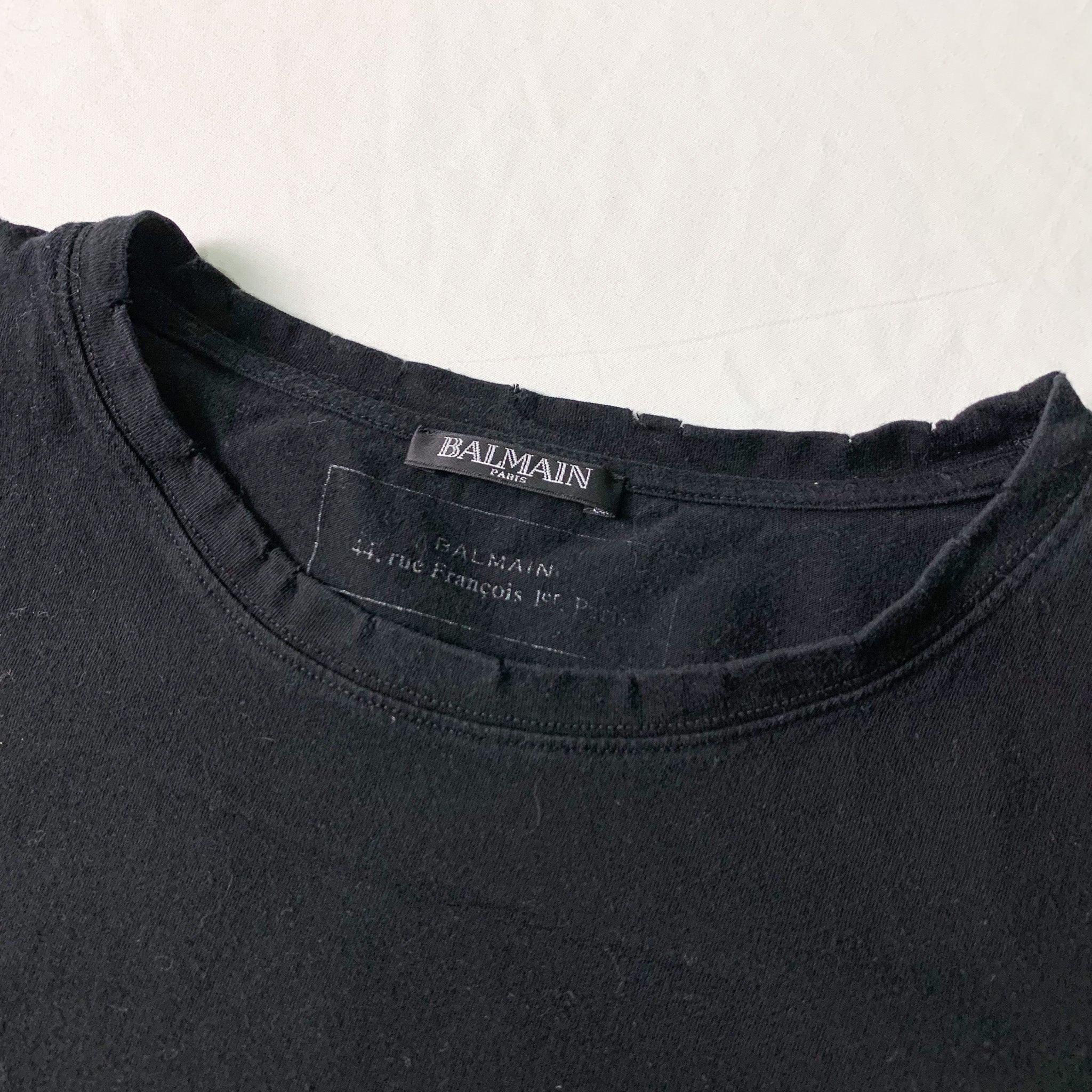 Balmain Distressed Collar/Hem Black Tee Shirt (X-Large) – Double Take