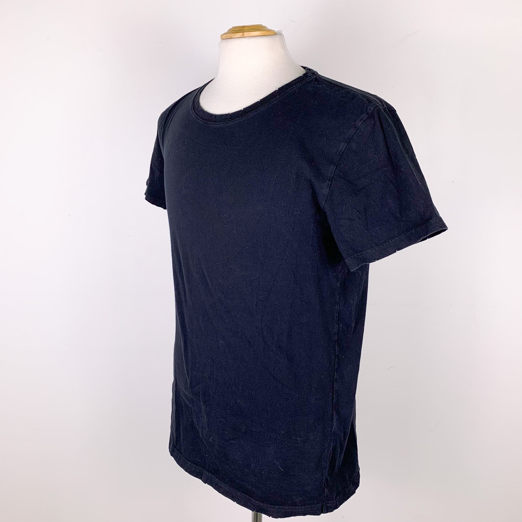Balmain Distressed Collar/Hem Black Tee Shirt (X-Large) – Double Take