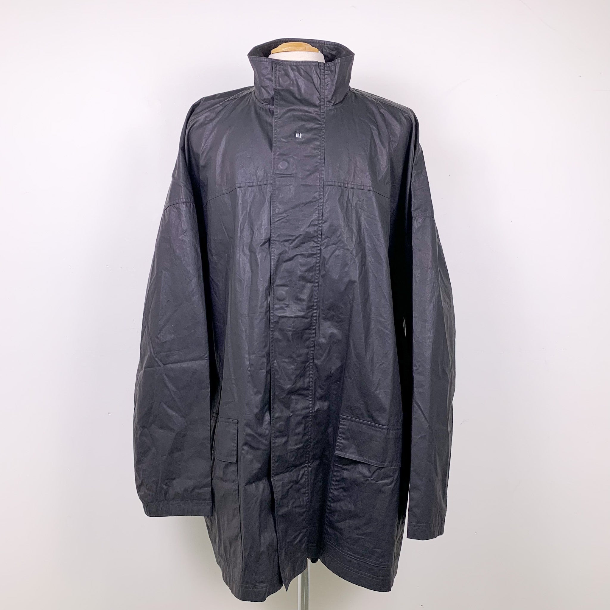 yeezy gap black jacket